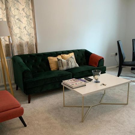 2 Bedroom Apartment Near Southfields Londres Exterior foto